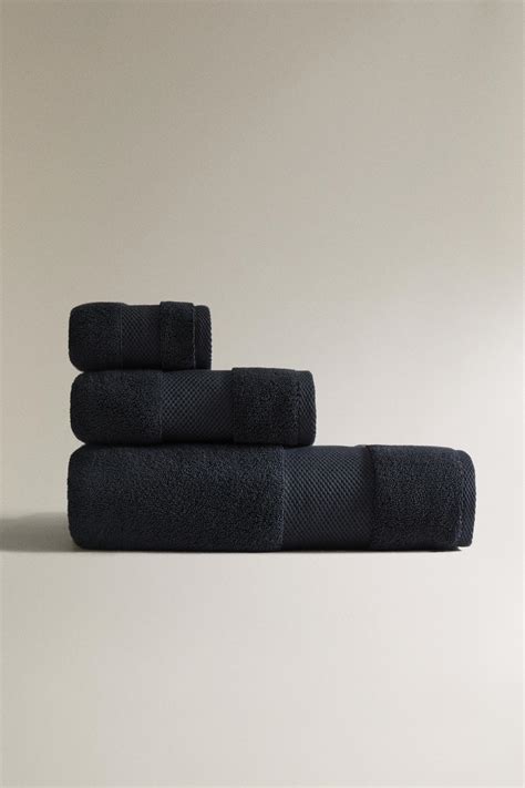 zara extra soft bath towels.